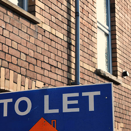 To Let sign on house